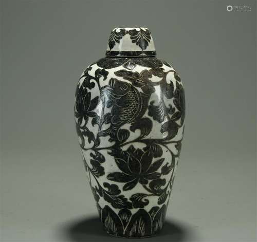 A CIZHOU KILN CARVED MEIPING VASE