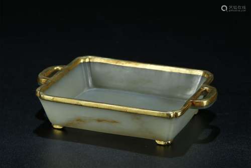 A RIM GILT PALE CELADON JADE RECTANGLE TRAY