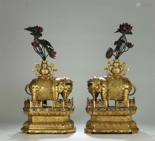 STUNNING PAIR GILT BRONZE ELEPHANT CARRING VASE