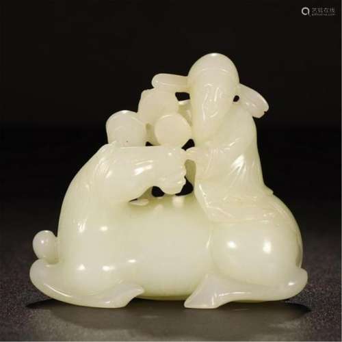 CHINESE GREY JADE MEN ON HORSE TABLE ITEM