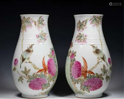 PAIR OF CHINESE PORCELAIN FAMILLE ROSE BIRD AND FLOWER