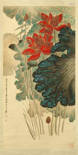 CHINESE SCROLL PAINTING OF LOTUS