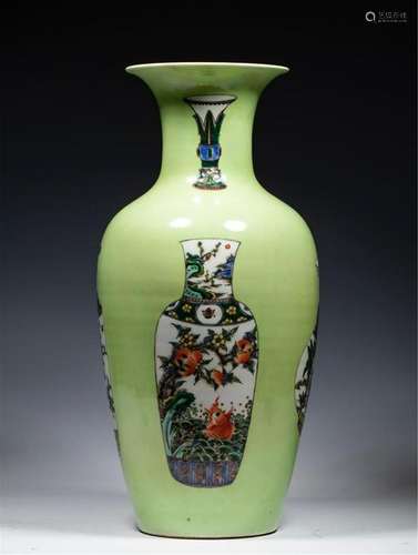 CHINESE PORCELAIN GREEN GLAZE FAMILLE ROSE VASE