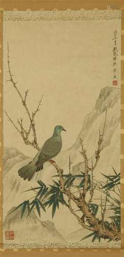 CHINESE SCROLL PAINTING OF BIRD AND BAMBOO