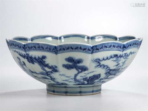 CHINESE PORCELAIN BLUE AND WHITE MAN IN GARDEN BOWL