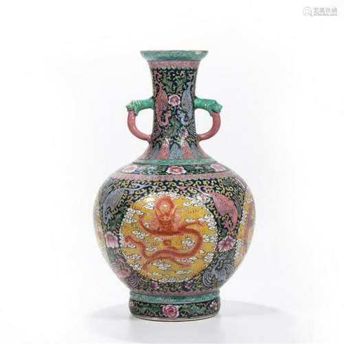 CHINESE PORCELAIN FAMILLE ROSE DRAGON VASE