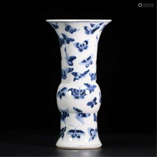 CHINESE PORCELAIN BLUE AND WHITE BUTTERFLY GU VASE