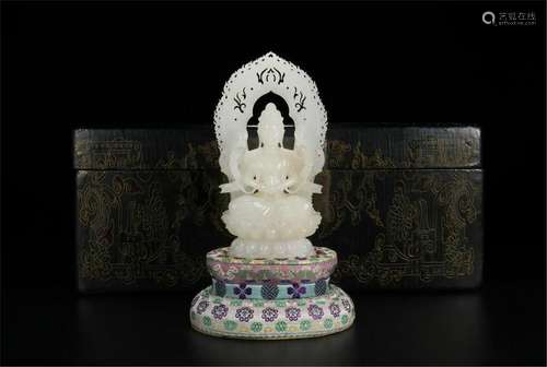 CHINESE WHITE JADE SEATED BUDDHA