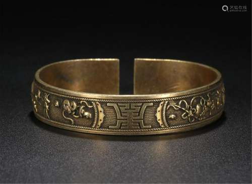 CHINESE GILT BRONZE FLOWER BANGLE