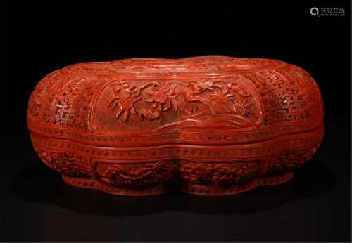 CHINESE CINNABAR FLOWER LIDDED BOX