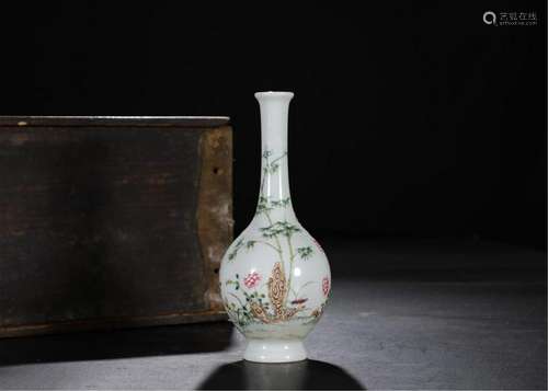 CHINESE PORCELAIN FAMILLE ROSE BAMBOO VASE