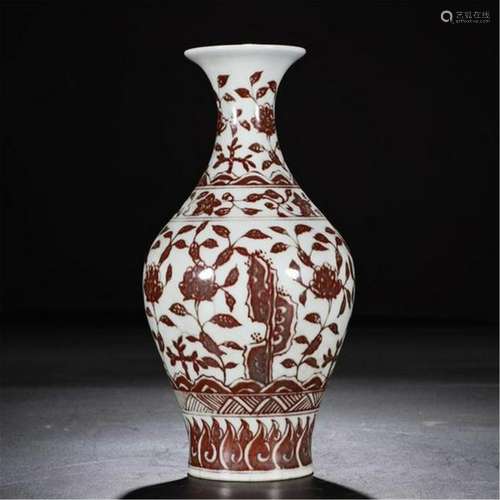 CHINESE PORCELAIN RED UNDER GLAZE FLOWER VASE