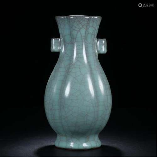 CHINESE PORCELAIN RU WARE CRACKED GLAZE VASE