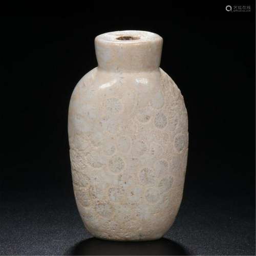 CHINESE MARBLE SNUFF BOTTLE