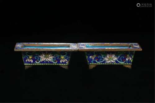 PAIR OF CHINESE CLOISONNE PLANTER