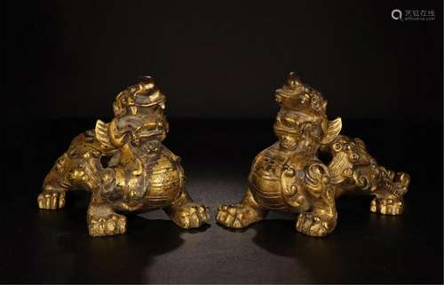 PAIR OF CHINESE GILT BRONZE BEAST TABLE ITEM