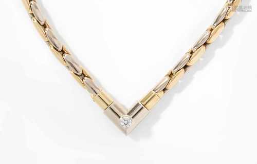 Brillant-Collier750 Gelb- und Weissgold. Fantasiekette spitz zulaufend mit 1 Brilanten ca. 1 ct G/