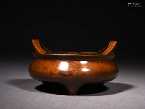 A BRONZE TRIPOD CENSER, 19TH CENTURY