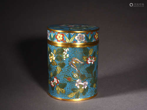 A CLOISONNÉ ENAMEL BOX AND COVER, 18TH CENTURY