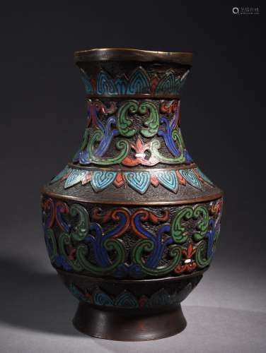 A CHAMPLEVÉ ENAMEL VASE, 18TH CENTURY