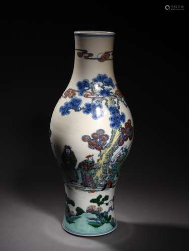 A DOUCAI WATER MARGIN OLIVE-SHAPED VASE, 18TH CENTURY