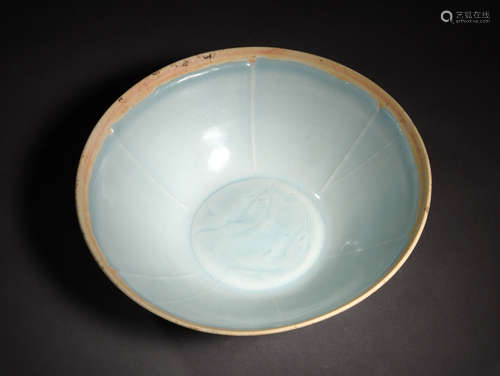 A YINGQING BOWL, SUNG DYNASTY