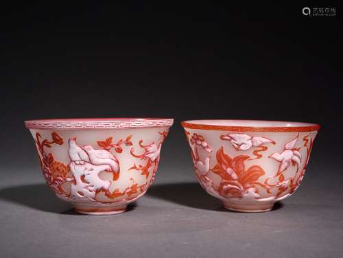 A PAIR OF PEKING GLASS CUPS, 19TH CENTURY