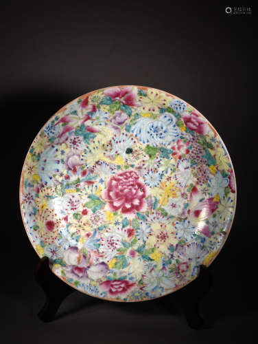 A FAMILLE ROSE MILLE FLEURS DISH, 19TH CENTURY