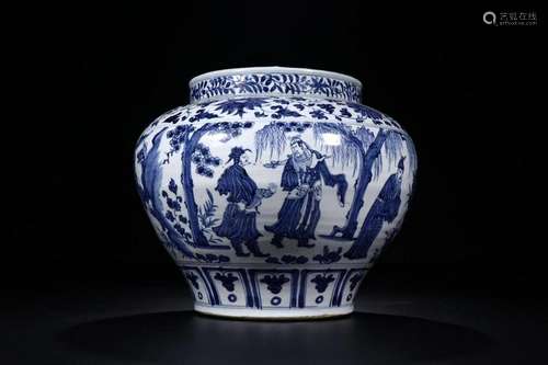 A CHINESE BLUE AND WHITE JAR, QING DYNASTY