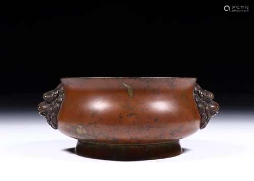 A CHINESE COPPER CENSER WITH LION EARS, XUANDE SIX