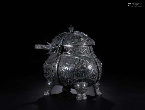 A RARE CHINESE ARCHAIC BRONZE CENSER, QING DYNASTY