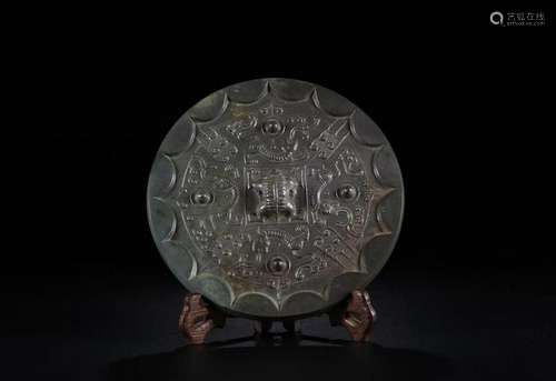 A FINE CHINESE ARCHAIC BRONZE MIRROR, MING DYNASTY