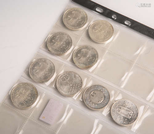 Konvolut von 9 Gedenkmünzen, 625 Silber / Sterlingsilber, bestehend aus: 6x 10 DM,Brandenburger