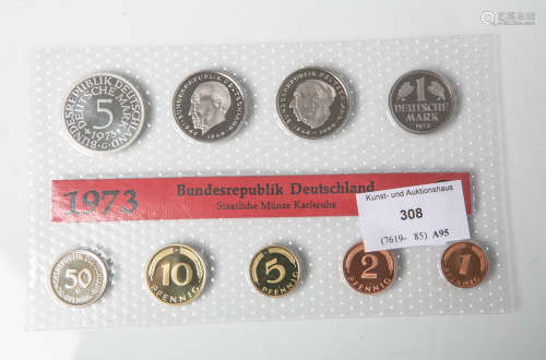 Umlaufmünzsatz (BRD, 1973), Kupfer/Nickel/Stahl, 10 Stück, 1 Pfennig bis 5 DM,Münzprägestätte: G (