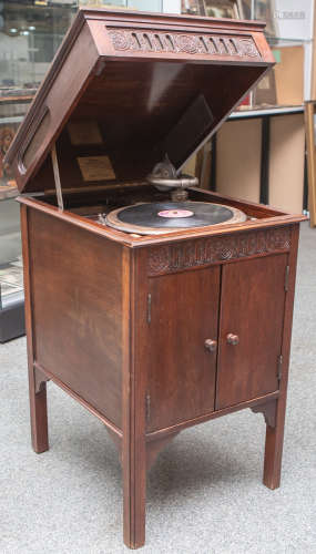 Schrankgrammophon (England, um 1900/20), Modell 
