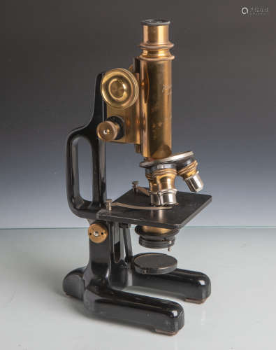 Mikroskop (Busch, Rathenow, 1. Hälfte 20. Jahrhundert), bez. 