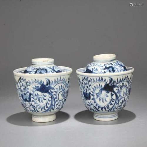 A PAIR OF CHINESE BLUE AND WHITE TEA CUP,LATE QING