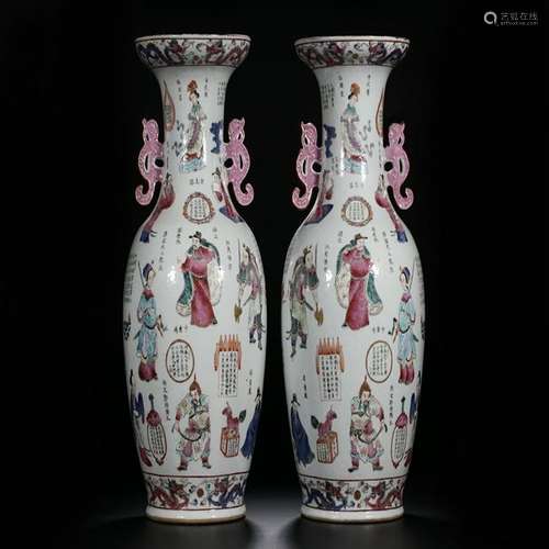 A PAIR OF CHINESE FLOWER VASE, QING DYNASTY