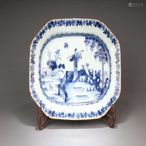 A CHINESE BLUE AND WHITE DISH, MIDDLE QING DYNASTY