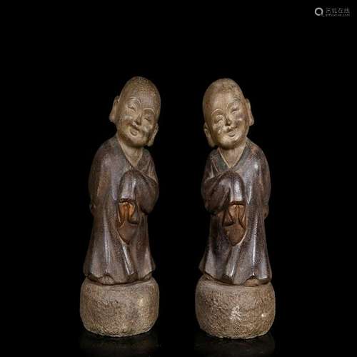 A PAIR OF CHINESE BLUESTONE YOUNG MONK STATUE, QING