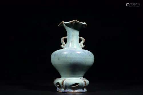 A CHINESE JUN WARE VASE, QING DYNASTY