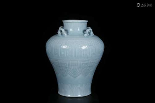 A FINE CHINESE SKY-BLUE GLAZED VASE WITH COVER,