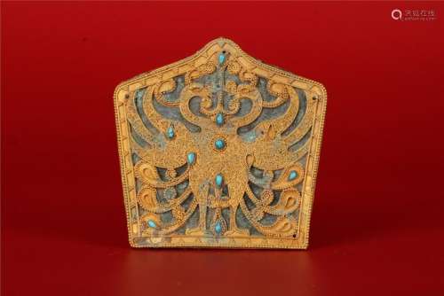 A RARE CHINESE GOLD-INLAID ARCHAIC BRONZE PLAQUE, HAN