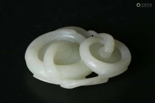 A CHINESE WHITE JADE PENDENT, QIANLONG PERIOD, QING