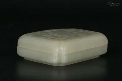 A CHINESE WHITE JADE LANDSCAPE  CARVING BOX WITH COVER,