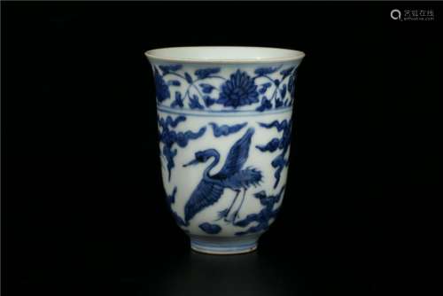 A CHINESE BLUE AND WHITE WINE CUP, MING DYNASTY