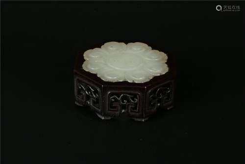 A CHINESE JADE-INLAID  ZITAN  OCTAGONAL INK REST,