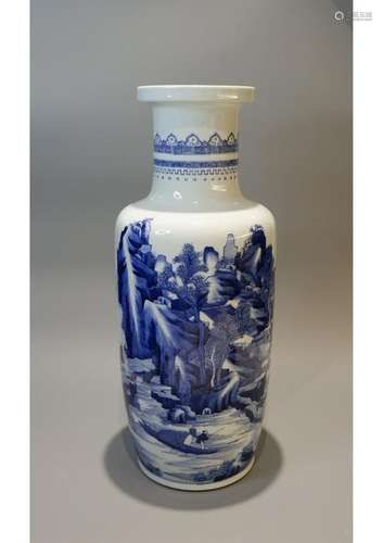 A CHINESE BLUE AND WHITE VASE,KANGXI PERIOD,QING