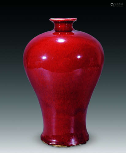 清 祭红釉梅瓶