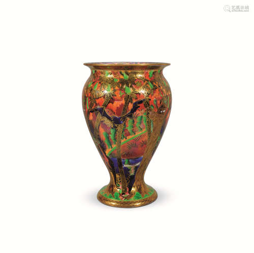 二十世纪 韦奇伍德珐琅彩花瓶